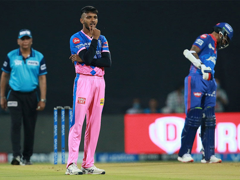 पहली गेंद डालने से पहले सारी घटनाएं फ्लैशबैक में घूम रही थीं, युवा पेसर चेतन सकारिया बोले