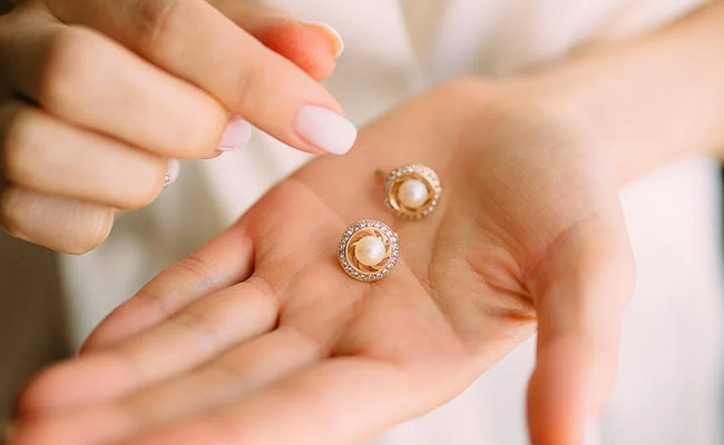 We Don&rsquo;t Think Any Woman Can Say No To These Precious Jewellery Pieces