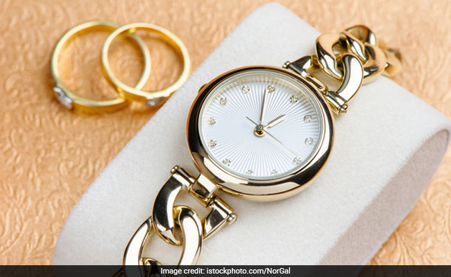 Mothers Day 2021: Timeless Pieces To Gift Your Mom
