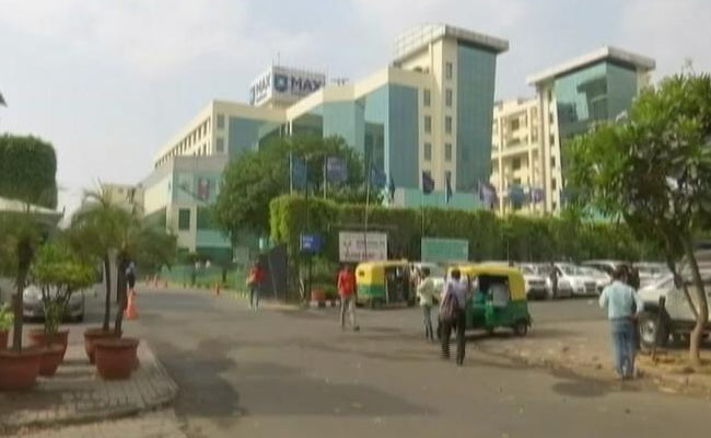 Few Private Centers In Delhi May Start Vaccine Roll-Out For 18+ Today