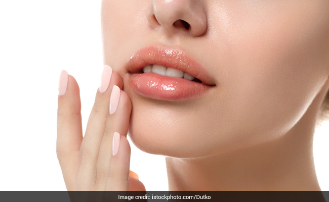 DIY Remedies To Get Rid Of Chapped, Dry Lips During Lockdown