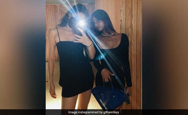 Suhana Khan's Chic Black Dress Gets A Stylish Touch With A Rs 93K Balenciaga Bag
