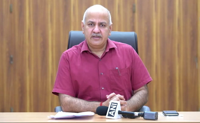 "...Hiding True Position": Manish Sisodia Slams Centre's Vaccine Order
