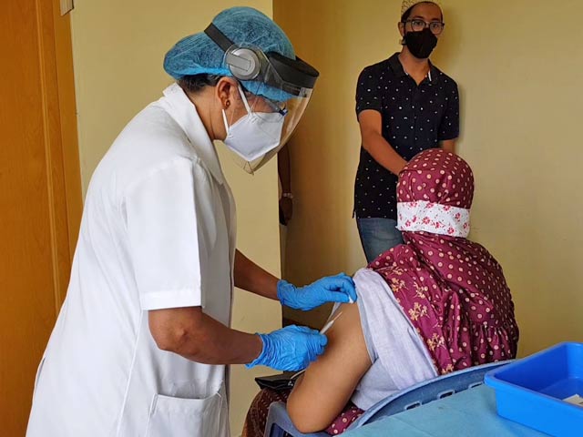 Karnataka To Suspend Vaccination For 18-44 Age Group From Tomorrow