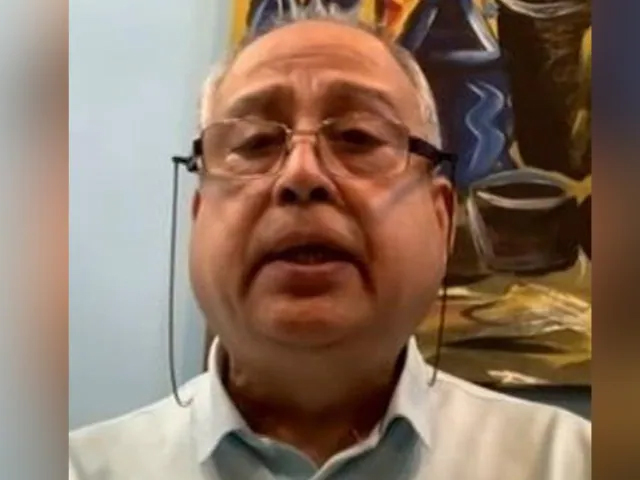 मेडिकल कर्मियों, फ्रंटलाइन वर्कर्स समेत सभी को वैक्सीन लेनी चाहिए : डॉक्टर जीलल पारकर