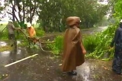 "Two Cyclones In 10 Days...," PM Condoles Deaths On "Mann Ki Baat" "Two Cyclones In 10 Days...," PM Condoles Deaths On "Mann Ki Baat"