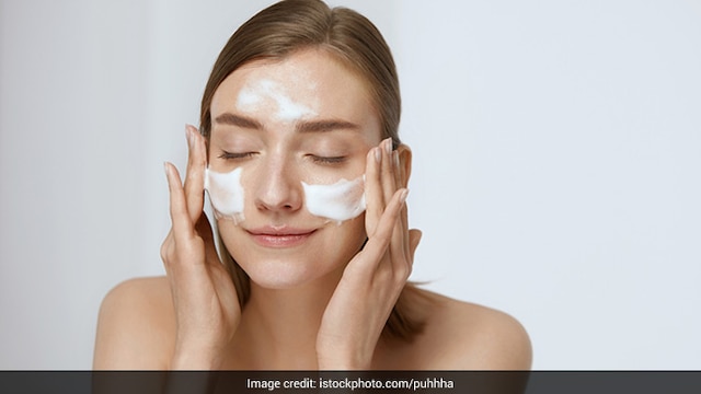 Skincare tips: Exfoliation helps in removing dead skin cells and blackheads