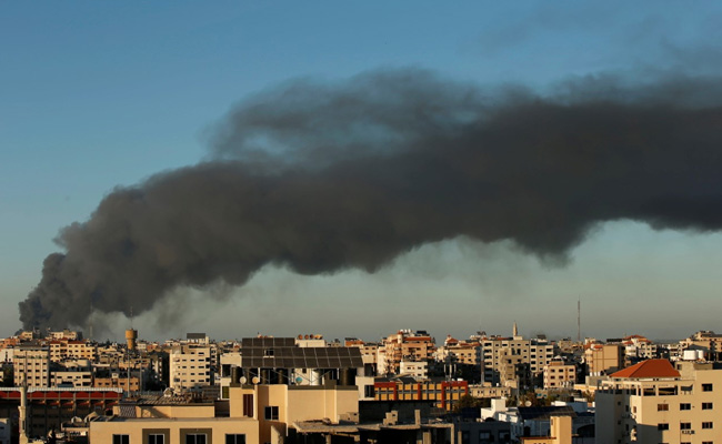 Israel Bombs Hamas Gaza Chief's Home As Fighting Enters Seventh Day