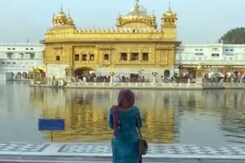 Devotees Offer Prayers At Golden Temple On 400th Birth Anniversary Of Guru Teg Bahadur Devotees Offer Prayers At Golden Temple On 400th Birth Anniversary Of Guru Teg Bahadur
