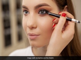 How To Prevent Kajal From Smudging: 5 Makeup Tips And Tricks For Kajal Eye Makeup To Last Longer How To Prevent Kajal From Smudging: 5 Makeup Tips And Tricks For Kajal Eye Makeup To Last Longer