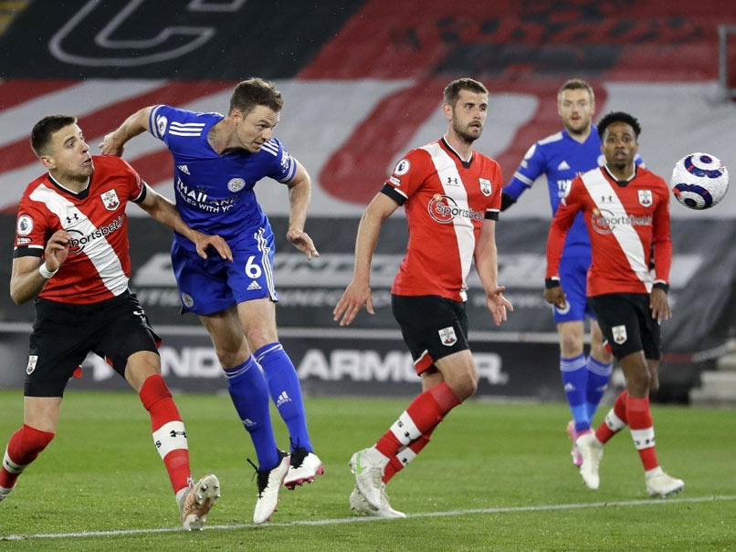 Premier League: Leicester Rescue Draw Against 10-Man Southampton