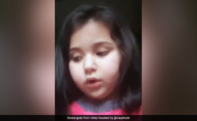 6 साल की लड़की ने पूछा, मोदी साहेब; बच्चों पर काम का इतना बोझ क्यों? Video हुआ वायरल