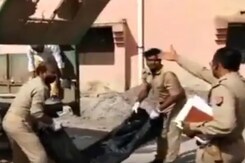 On Camera, Uttar Pradesh Cops Caught Dumping Man's Body Into Garbage Van On Camera, Uttar Pradesh Cops Caught Dumping Man's Body Into Garbage Van