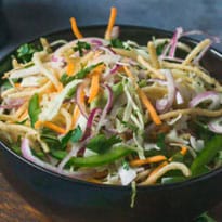 क्रिस्पी नूडल्स सैलेड Recipe