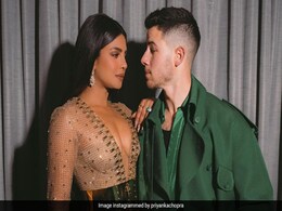 Billboard Music Awards 2021: Priyanka Chopra, Nick Jonas Redefine Power Dressing And How Billboard Music Awards 2021: Priyanka Chopra, Nick Jonas Redefine Power Dressing And How