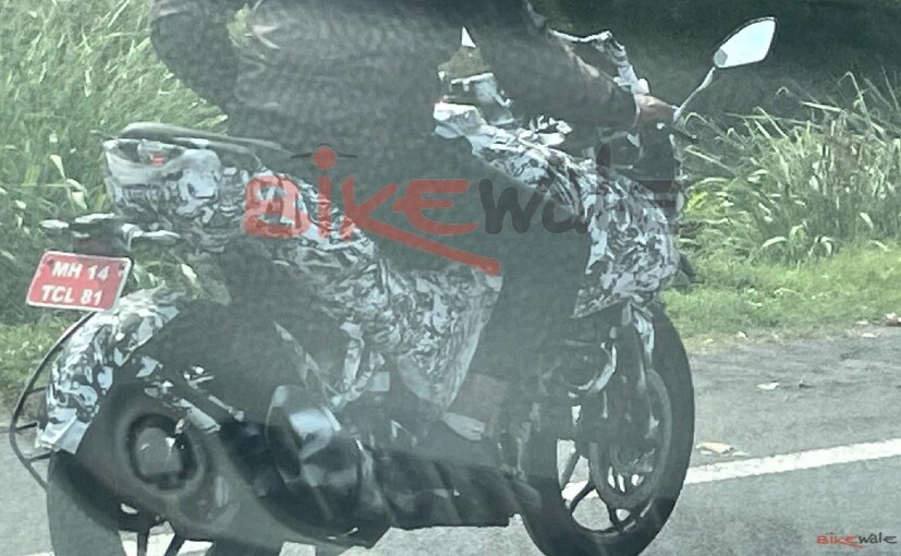 New Bajaj Pulsar With Semi-Fairing Spotted On Test New Bajaj Pulsar With Semi-Fairing Spotted On Test