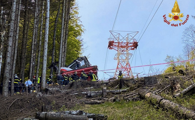 Italy's Lone Cable Car Crash Survivor, 5, "Wakes Up"