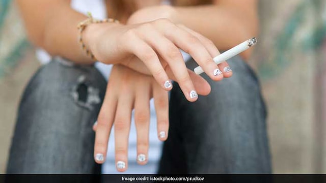 Heart Attack: Smoking can increase risk of heart attack