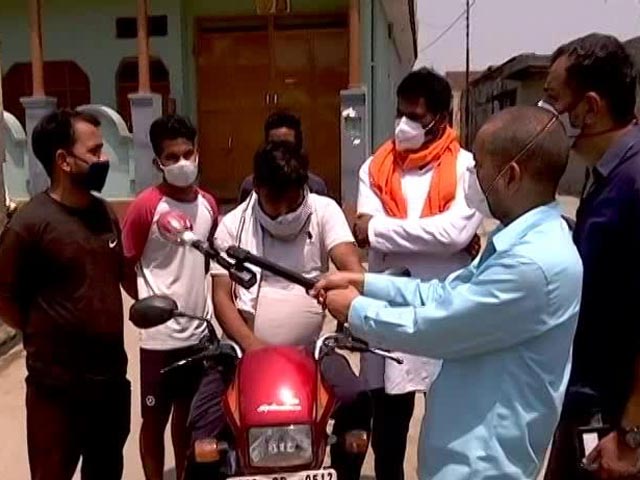 Anger Against BJP In RSS Leader's Home Village