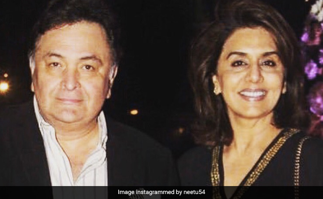 Eid Ul Fitr: Neetu Kapoor's <i>Parda Hai</i> Wish Featuring Rishi Kapoor. See Inside