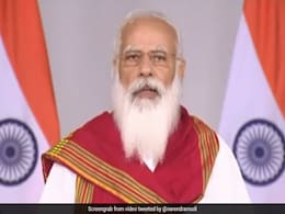 After Chat With PM, Madhya Pradesh Man Gets Covid Vaccine Shot, Encourages Others After Chat With PM, Madhya Pradesh Man Gets Covid Vaccine Shot, Encourages Others
