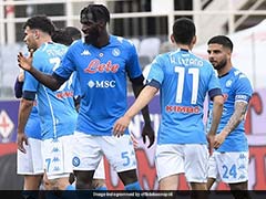 Serie A: Napoli Beat Fiorentina To Keep Champions League Ambitions Alive