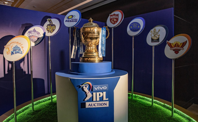 IPL 2021 पर कोरोना का साया, लीग के स्थगित होने पर अजहरुद्दीन ने कहा- BCCI का सही फैसला
