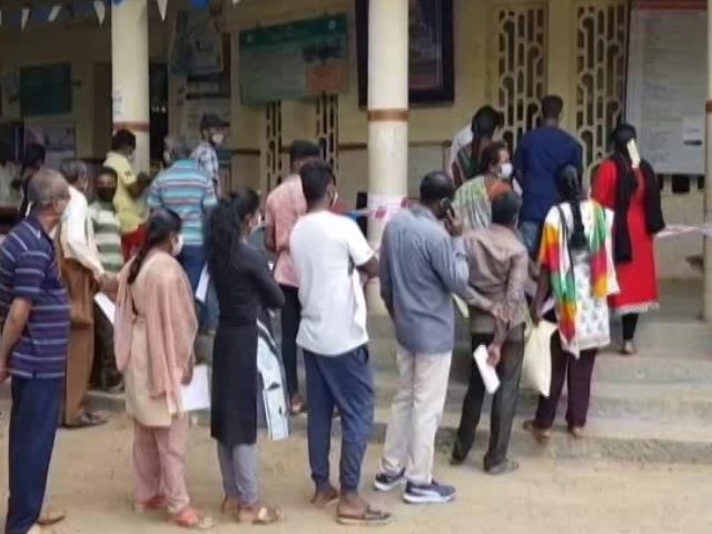 Karnataka: Over 60% New Covid Cases From Rural Areas