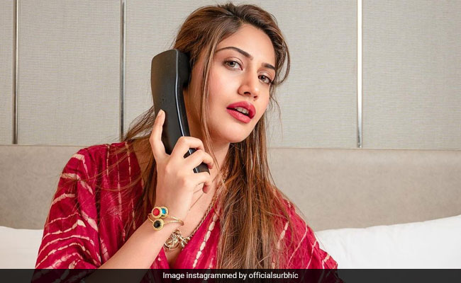 सुरभि चंदना ने शेयर किया ग्लैमरस फोटोशूट तो फैन्स बोले- आपको बहुत मिस किया...