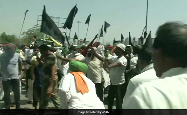 किसान आंदोलन: हरियाणा में प्रदर्शनकारियों के खिलाफ राजद्रोह के दो मामले, 136 FIR दर्ज की गई