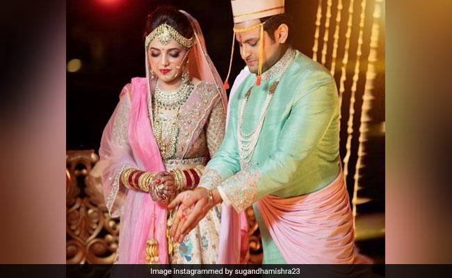 Trending: More Pics From Sugandha Mishra And Sanket Bhosale's Wedding