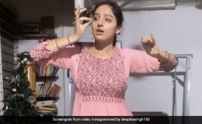 दीपिका सिंह ने डांस वीडियो किया शेयर, फैन्स बोले 'आपको यह सिखाता कौन है'- देखें Video