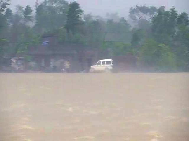 Yaas Intensifies Into "Very Severe Cyclonic Storm", Other Top Stories