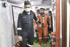 38 Missing, 186 Rescued Four Days After Cyclone Sank Barge Off Mumbai 38 Missing, 186 Rescued Four Days After Cyclone Sank Barge Off Mumbai