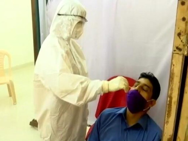 Delhi Records 13,000 New COVID-19 Cases, 273 Deaths