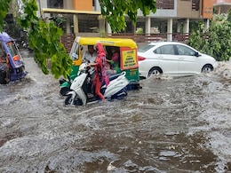 Cyclone Tauktae Weakens Into "Cyclonic Storm", 13 Dead In Gujarat Cyclone Tauktae Weakens Into "Cyclonic Storm", 13 Dead In Gujarat