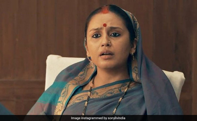 <i>Maharani</I> Review: Huma Qureshi-Led Cast Plugs Gaps In Tale Of Ambition And Betrayal