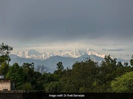 UP से दिखीं हिमालय की पहाड़ियां, तस्वीरें हो रही हैं वायरल UP से दिखीं हिमालय की पहाड़ियां, तस्वीरें हो रही हैं वायरल