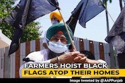 Punjab, Haryana Farmers Hoist Black Flags To Mark 6 Months Of Farm Laws' Protest Punjab, Haryana Farmers Hoist Black Flags To Mark 6 Months Of Farm Laws' Protest
