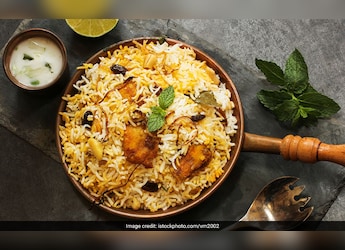 Telangana Man Complaints To KTR About His Biryani; Minister's Reply Left Twitter Amused Telangana Man Complaints To KTR About His Biryani; Minister's Reply Left Twitter Amused