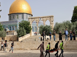Over 300 Injured In New Jerusalem Clashes Between Israelis, Palestinians Over 300 Injured In New Jerusalem Clashes Between Israelis, Palestinians