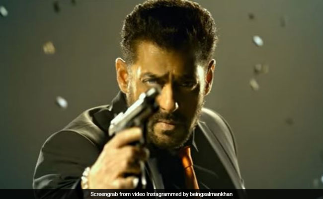 <i>Radhe</i> Title Track: Most Wanted Bhai Salman Khan Doesn't Want To Live His Life "<i>Kunwara</i>." Enter Disha Patani