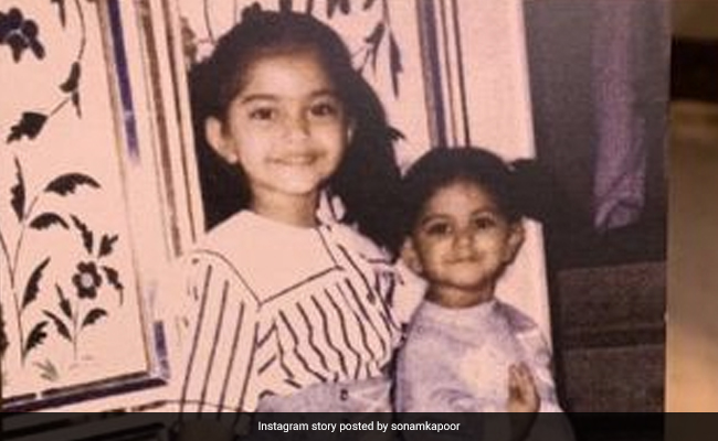 Even Back Then, Sonam Kapoor And Rhea Kapoor Were Celebrity Micro-Fashion Icons