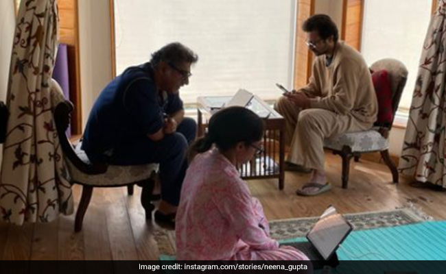 A Work From Home Scene In Neena Gupta's House - Husband Vivek Mehra, Daughter Masaba And Her Boyfriend Satyadeep Misra