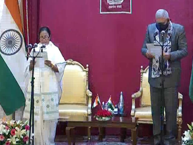 Mamata Banerjee Takes Oath As Bengal Chief Minister For Third Time