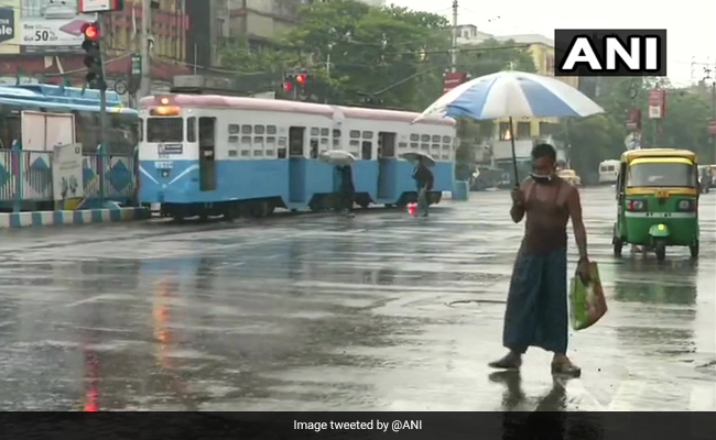 Thunderstorm, Heavy Rain In Kolkata And South Bengal; 3 Dead
