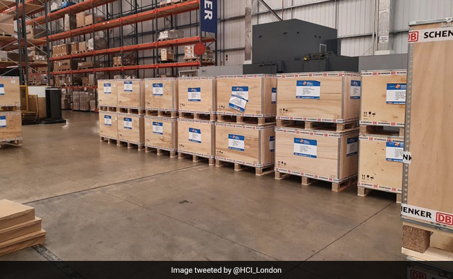 260 Oxygen Concentrators Airlifted From UK To India