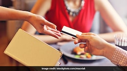 Man Gives $100 Tip At Restaurant To Impress Date, Returns To Take It Back - See What Happened Next