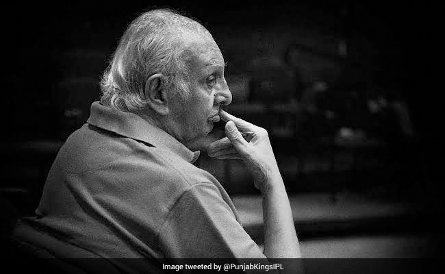 Music Composer Vanraj Bhatia Dies At 93; Tributes From Farhan Akhtar And Smriti Irani