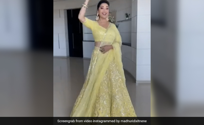 Which Is Your Favourite Of Madhuri Dixit's 3 Looks In Her Post? We Love Them All